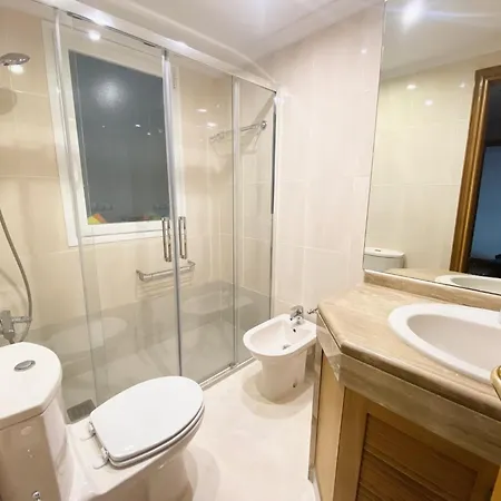 Ondarreta With Direct Access Free Parking Appartement *